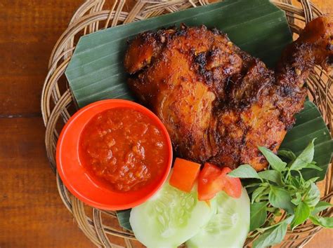 3 resep risol mayo andalan yang nikmat dan mudah dibuat. Resep Ayam Bakar Pedas Manis ala Warung Kaki Lima