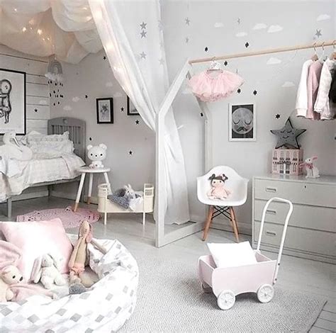 As of 2018 we now have voyeur house cams where you can watch the life of real people. Love this pretty little girl's room! Rosaline doll bed ...