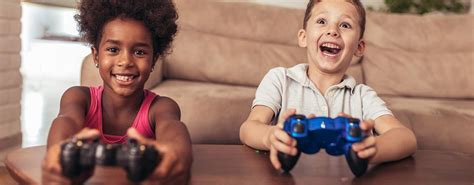 A los niños les encantan los videojuegos, pero para los padres encontrar los videojuegos apropiados para los niños pequeños puede ser una tarea ardua. Videojuegos y consolas para niños en 2020 - Juguetes ...