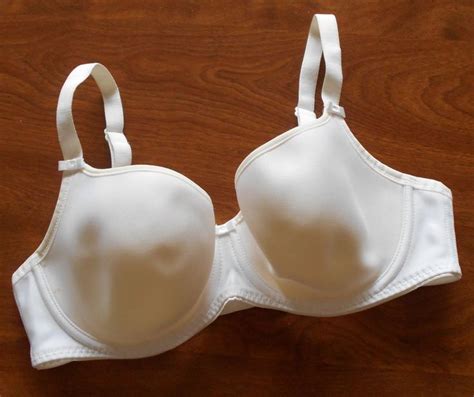 FANTASIE SMOOTHING MOLDED UNDERWIRE T-SHIRT BRA White 32D NEW! Style 