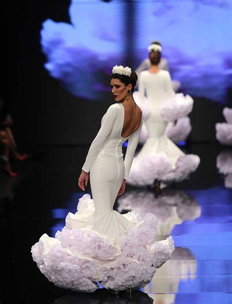 Escándalo en el frente amplio de viña del mar: SIMOF 2018: el desfile de Alejandro Santizo, en fotos ...