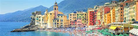 In 2015, 594,733 people lived within the city's administrative limits. Genoa - Hostels in Genoa - Dorms.com ® Hostels