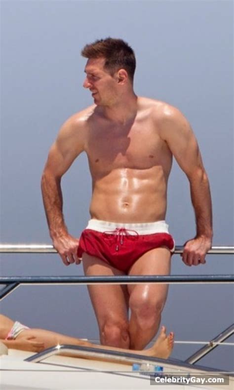 Welcome to the official leo messi facebook page. Lionel Messi Naked - The Male Fappening