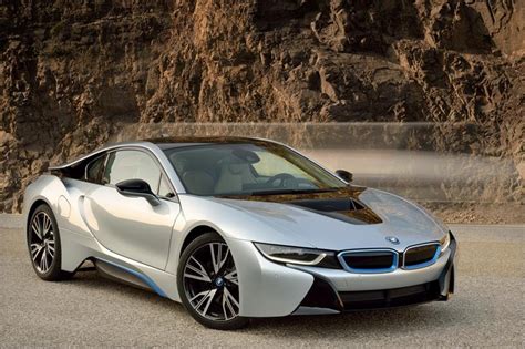 Kia salto al primero lugar en ventas de hibridos en colombia bmw. BMW i8 Coupe nuevo color A eleccion precio $2,920,000