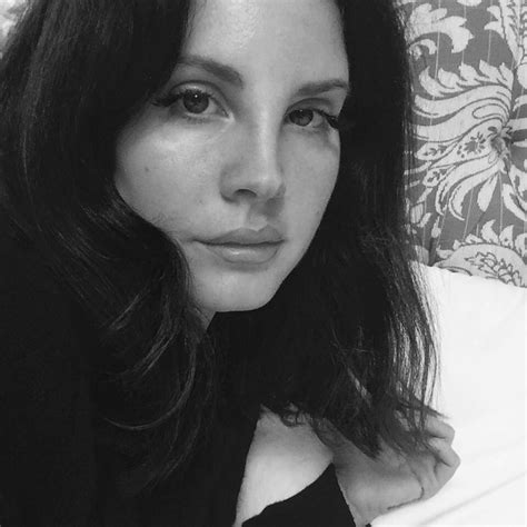 Then he wanted a selfie, giving her the camera at first. Lana just posted this breathtaking selfie, and wow ...