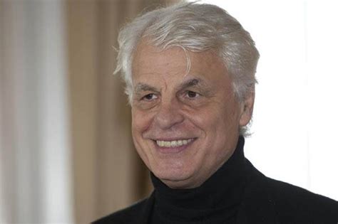 Последние твиты от michele placido (@placido_michele). Gabriele Placido, figlio Michele Placido: chi è?