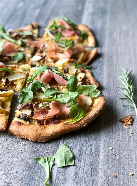 Pour in juice of one lemon and pulse again a few times to combine. Pear & Blue Cheese Flatbread with Rosemary Vinaigrette ...