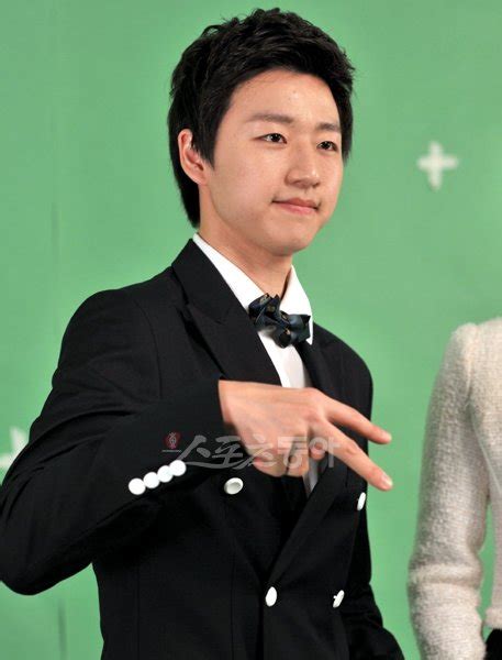 by sidushq jtbc <18 어게인>이 재미있는 이유!.당연. 오늘의 채널A 300대1 뚫은 김태욱 "아나운서계 이승기입니다 ...