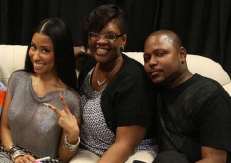Nicki minaj (born onika maraj) is an american rapper and singer. Nicki Minaj's brother sentenced to 25 years to life for ...