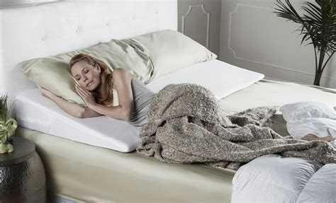 That means you can bid farewell to acid reflux. Your Medical Store Super Slant Full Width Bed Wedge by Avana