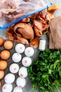 Learn this traditional ukrainian craft to decorate stunning pysanky eggs for easter. Natural Easter Eggs - Olga in the Kitchen