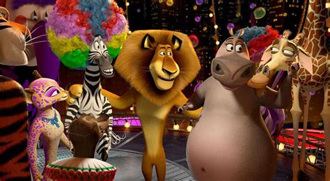 A második világháború idején közeli kapcsolatba került vele. Madagascar 3 La pelicula: Los Fugitivos (Europe's Most ...