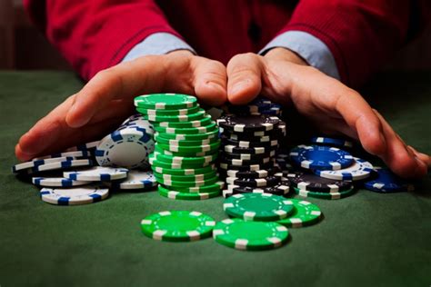 This has pushed the rise of poker card games into becoming among the favorite games played in vietnam, and making the world more fun. Best Poker Chips Set - 2020 Buying Guide - Atlanta ...