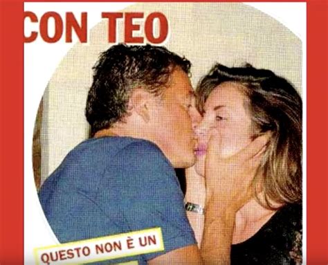 La sua «spy story», la caccia al vip, ha appassionato decine di telespettatori che ieri sera, venerdì 31 gennaio 2020. Il Cantante Mascherato: il Coniglio potrebbe essere un ex ...