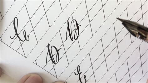 Beautiful calligraphy writing in alphabet d letters. Modern calligraphy "D" with a Leonardt G nib - YouTube