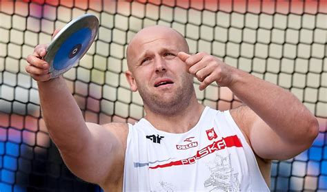 Piotr małachowski (born june 7, 1983 in żuromin) is a polish discus thrower, silver medalist at the 2008 summer olympics. Lekkoatletyczne ME: Piotr Małachowski po raz drugi w ...