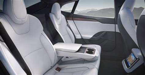Some of the changes — like the shift to a widescreen display — are things that. Tesla Model S Plaid: A 1020hp Super Sedan, Quicker than a ...