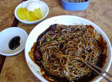 Cari produk mie instan lainnya di tokopedia. Resep Mie Hitam Korea (Mie Jajangmyeon) | News, Health and ...