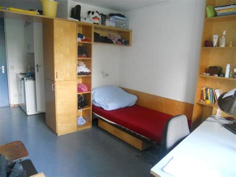 Apartment im eg mit ebk und eigenem eingang, terrasse und wintergarten. günstiges Zimmer in Studentenwohnheim, mobiliert - 1 ...