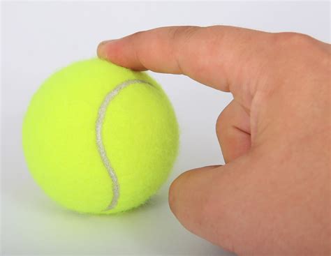 High quality tennisball gifts and merchandise. Besser schleifen: Darum ist ein Tennisball für Handwerker ...