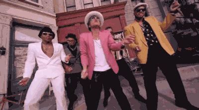 Bruno mars performing uptown funk. Mark Ronson ft. Bruno Mars "Uptown Funk" gif | Uptown funk ...