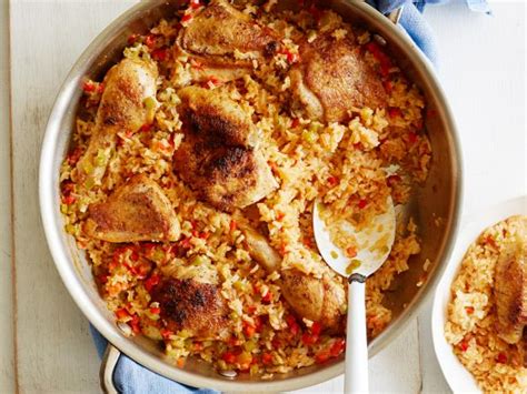 You can substitute mild green pepper if you prefer. Arroz con Pollo Recipe | Melissa d'Arabian | Food Network