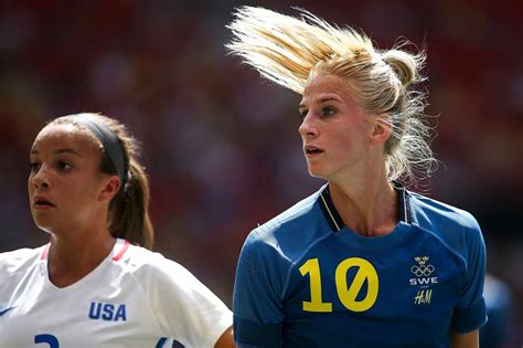 La delantera sueca viene de hacer un gran mundial con su selección, y de colgarse la medalla de bronce. Sofia Jakobsson | L'Équipière