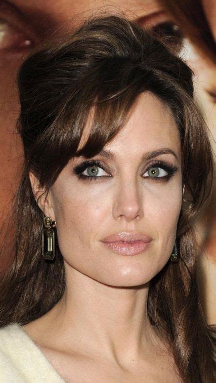 Angelina jolie has a signature look when it comes to makeup. 52 Ideas Nails Prom Red Smokey Eye | Angelina jolie makeup ...