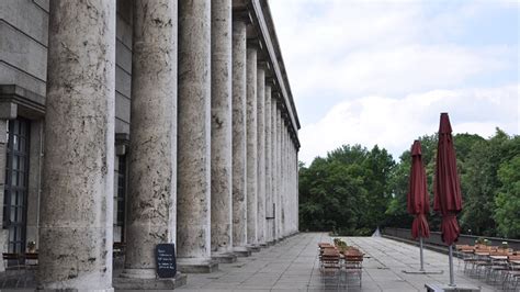 Das haus der kunst in münchen zeigt euch die werke moderner, zeitgenössischer künstler in themenbezogenen ausstellungen. Filmlocations Bayern | Motivsuche | Haus der Kunst München