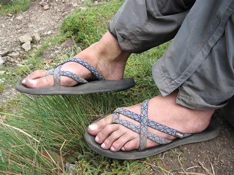 Examination of the corpse of dead chinese woman. Ariel's feet at Dead Woman Pass | Flickr - Photo Sharing!