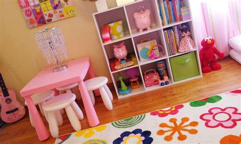 Free shipping on prime eligible orders. RAINBOW GIRL'S ROOM | Rainbow girls room, Kid room decor ...