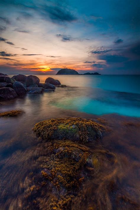 Getting to redang island (locally and commonly known as pulau redang) doesn't have to be a stressful experience. Pulau Redang, Terengganu, Malaysia Perhaps to start from here.
