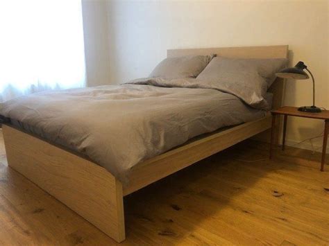 Ikea malm 180x200 dunkelbraun lattenrost und matratzen 160x200 biete hier ein sehr gut erhaltenes bett an von ikea malm mit lattenrost und matratzen. IKEA-Bett MALM inkl. Lattenrost+Matraze | Kaufen auf Ricardo