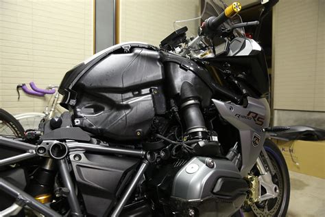 Bmw純正品 パニアセット touring（ツーリング） r1200rs (k54). PHOT Magazine: BoosterPlug for BMW R1200RS