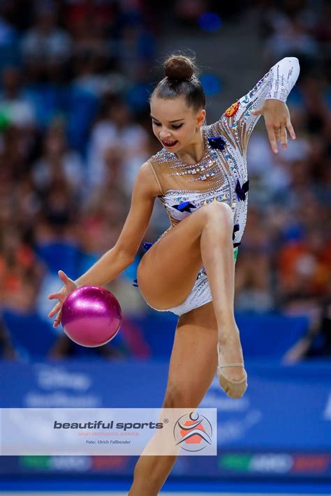 While there is a team event at worlds (where they add up individual. Dina AVERINA (Russia)🇷🇺 ~ Ball @ World Cup Pesaro-Italy🇮🇹 ...