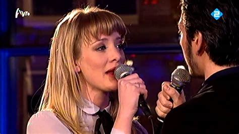 Ik ben niet alleen op de rode loper, zei de stralende noortje tegen rtl boulevard. Noortje Herlaar met Maarten Heijmans (Ramses) - Duet ...