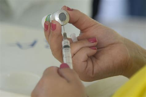 São paulo lança plano de imunização gratuita com a coronavac para todo o estado. Casos de sarampo aumentam 30% em 15 dias no estado de São ...