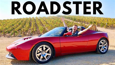 En 2008, ses caractéristiques étaient remarquables pour un véhicule électrique. Driving a Tesla Roadster is INSANE - My Tech Methods