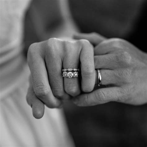 On which hand should you wear your engagement and wedding rings? What Hand Do You Wear Your Wedding Ring On In Europe ...