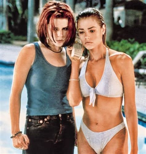 Hot/badass denise richards scenes {1080p+logoless} (wild things). Pin en inspo