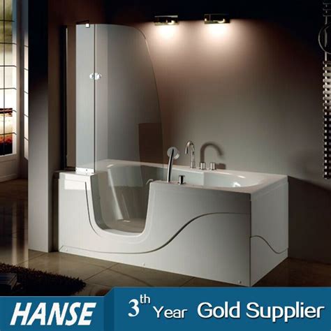 This bathtub is a practical combination of elegance and luxury in your bathroom. Hs-b012a Elderly Walk In Bathtub With Shower Door Photo ...