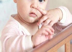 Cara mengobati batuk pada bayi. Tips Mengatasi Batuk Dahak pada Bayi - Bidanku.com