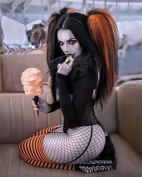 View 17 895 nsfw pictures and videos and enjoy nsfw with the endless random gallery on scrolller.com. Cosplay: Halloween Harley Quinn (DC) by draculangelica ...