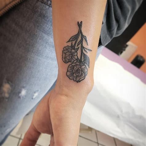 But mom wanted a raven, so a few months ago, my parents and i went to shotsie's tattoo in wayne, new jersey, where a guy wearing a dog collar called the ink shrink gave my. In memoriam | Roses by Theoni | Shotsie's Tattoo | Wayne NJ