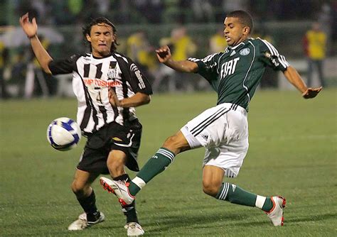 Palmeiras 'palmeiras, minha vida é você!' as participações do palmeiras nas semifinais da copa libertadores. Jogos do Brasileirão: Palmeiras x Santos - História e ...