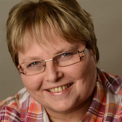 Money in germany, contact details, opening hours, maps and gps directions to deutsche bank dillenburg. Marion Ernst - Bankfachwirtin - VR Bank Lahn-Dill eG | XING