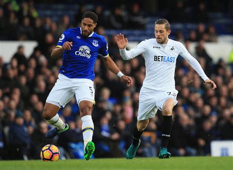 Gylfi sigurdsson is a tremendously gifted player and the attacking midfielder is beginning to show the he has that rare ability to unlock the meanest of defences with one killer pass and swansea will. Swansea City slap £35m price tag on Gylfi Sigurdsson amid ...