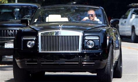 Version améliorée du bombardier mosquito b mk.xx. David Beckham in his Rolls-Royce Phantom Drophead Coupe ...