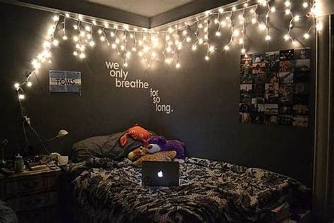 Cool christmas light ideas for bedrooms. 66 Inspiring ideas for Christmas lights in the bedroom