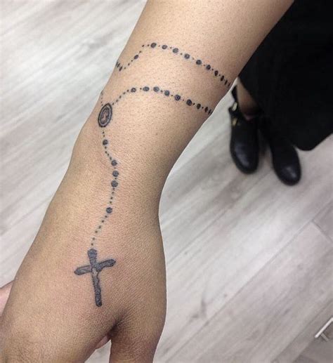 But i don't believe that a rosary tattoo has as much significance to my grandparents as an actual rosary would. 75 Brilliant Rosary Tattoo Ideas and Their Meanings - Wild ...